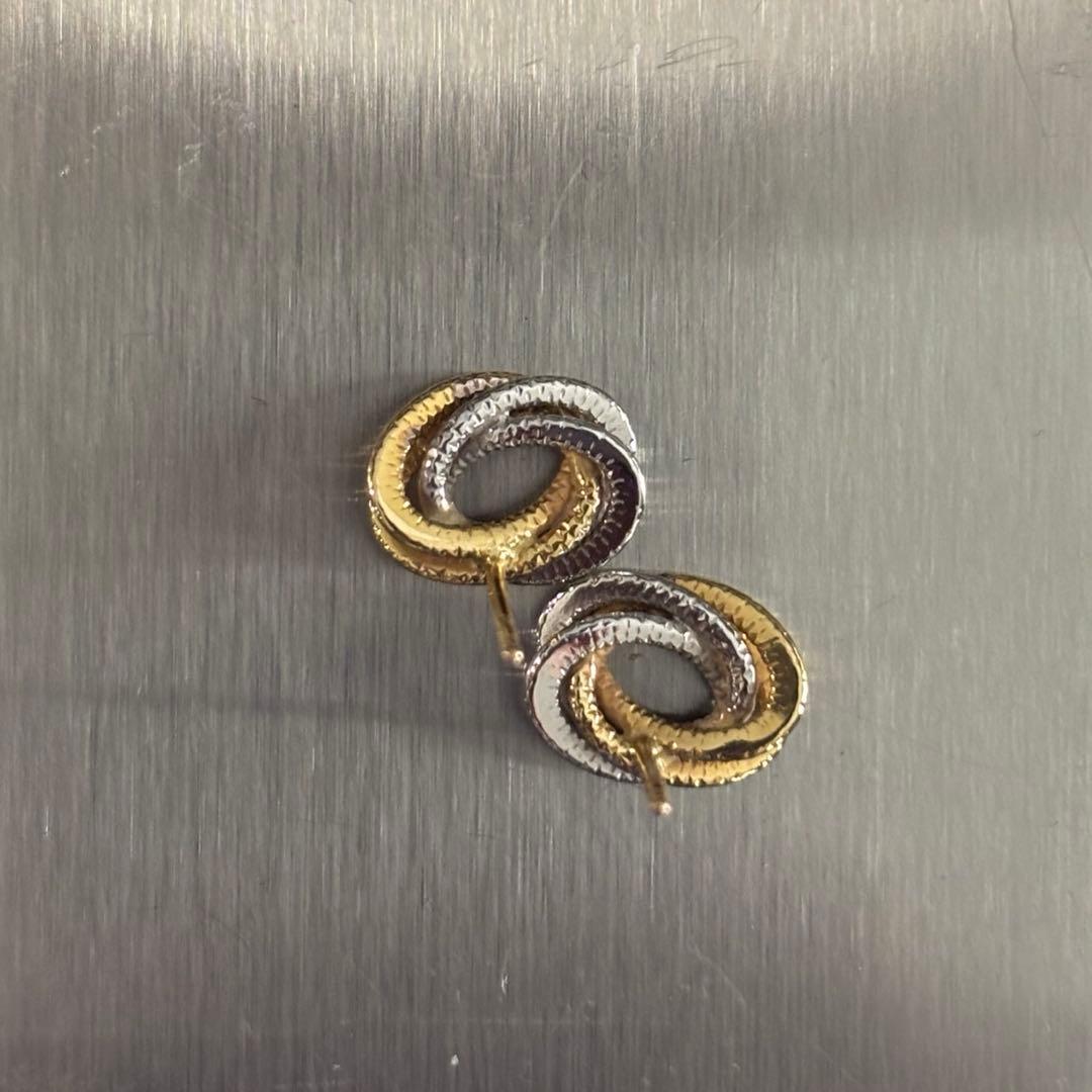 18金White & Yelloコンビゴールドピアス