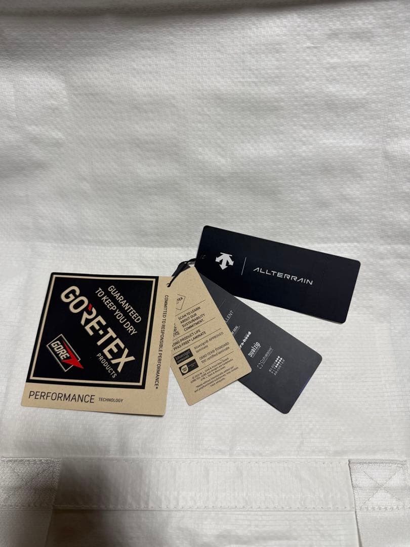 ひろぽんさま専用　超美品　descent クレアス　goretex XO