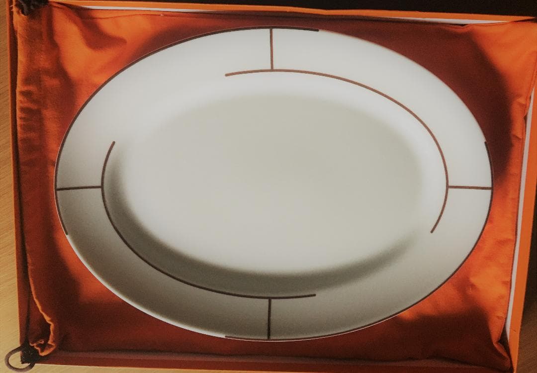 Hermèsパーティートレィ（楕円）