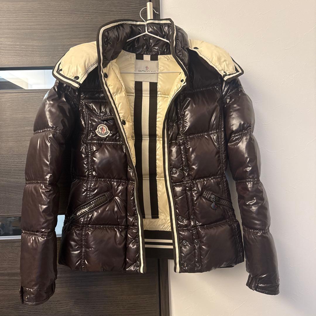 MONCLER ダウンジャケット ブラウン　サイズ0