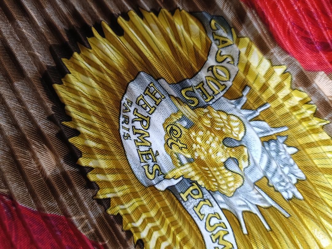 ★未使用級美品★エルメス　プリーツスカーフ　カレ　マルチカラー　シルク