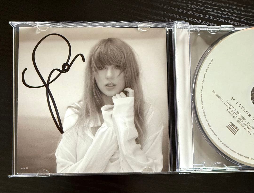 Taylor Swift TTPD直筆サインCD インサート テイラースウィフト