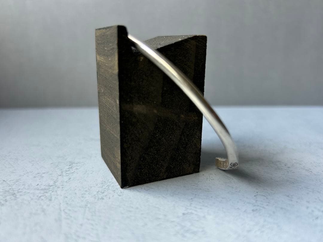 新品未使用　カレンシルバー　バングル　1018