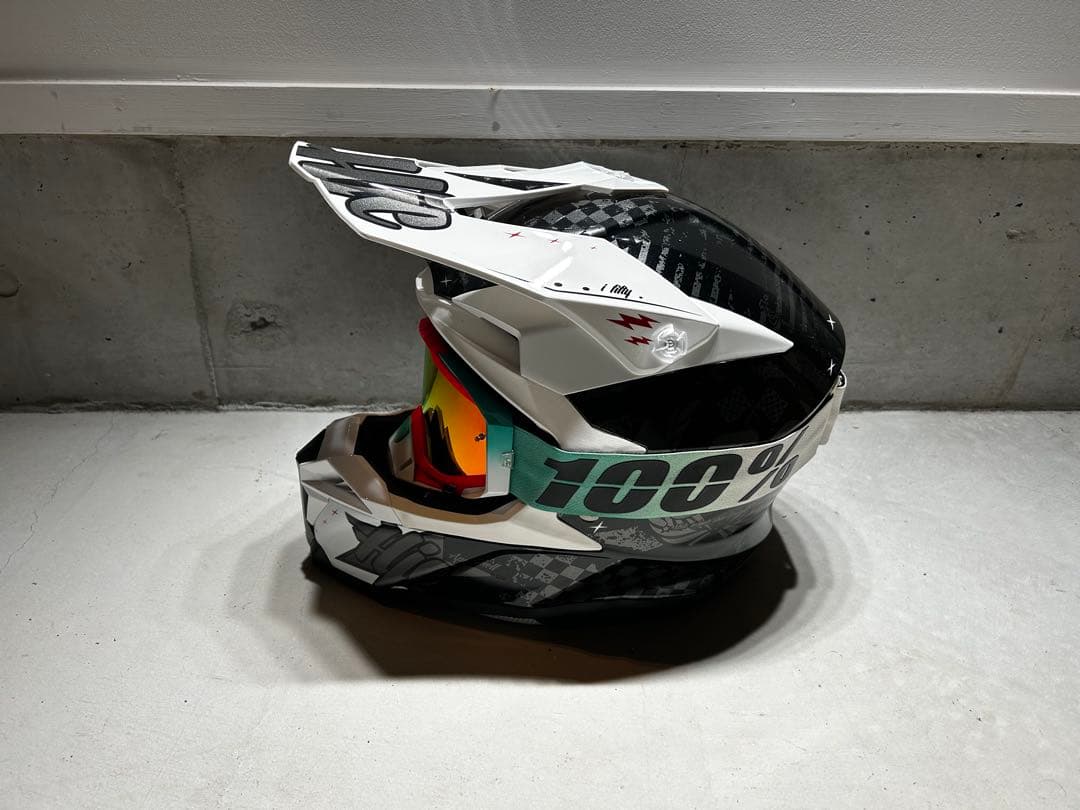HJCオフロードヘルメット 100%ゴーグルセット