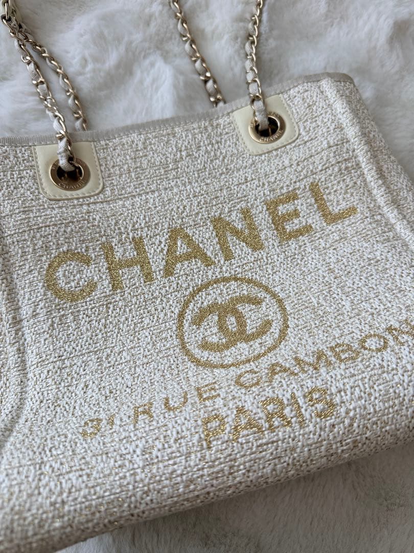 みーたん　美品　シャネル CHANEL ドーヴィル PM トートバッグ
