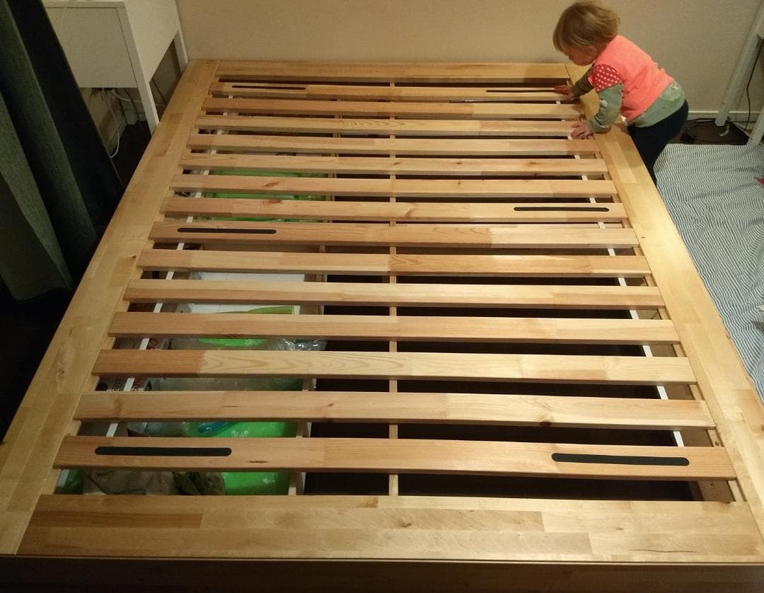 ベッドフレーム 160cm bed frame with drawers