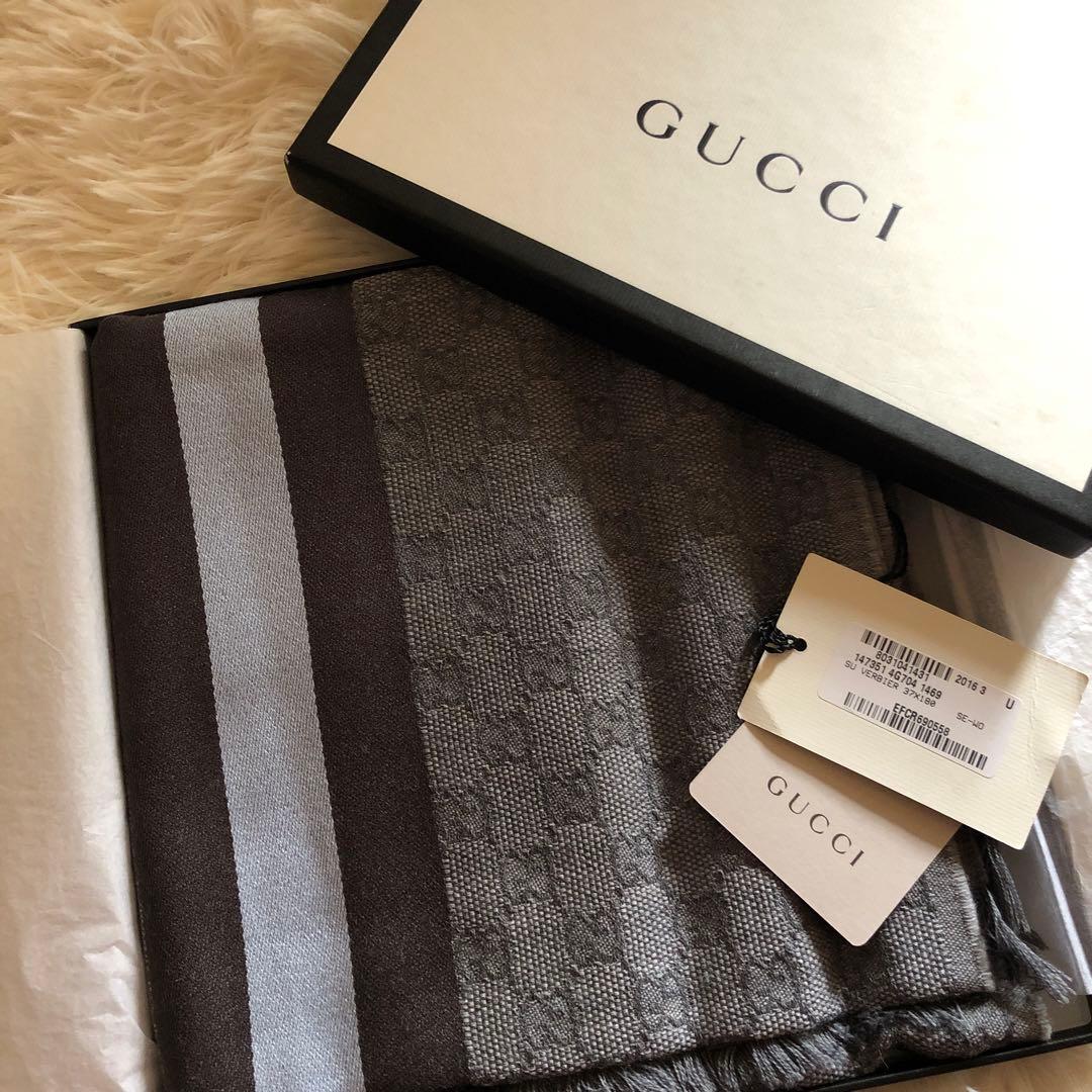 新品タグ付GUCCIシェリラインGG柄マフラーシルク•ウルブリッジストール