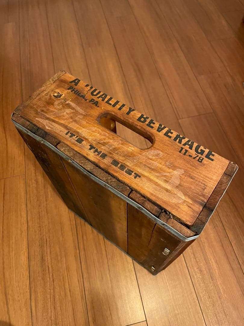 【値引き中】アンティーク風木製ボトルホルダー / ドリンクキャリーボックス