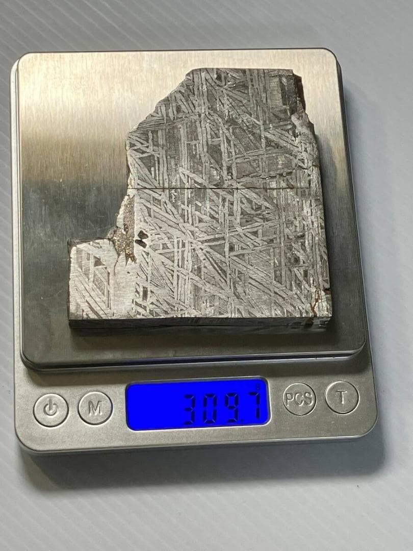 ※超特大レア アルタイ隕石 本物 309.7g 鉄隕石 原石 断片 破片