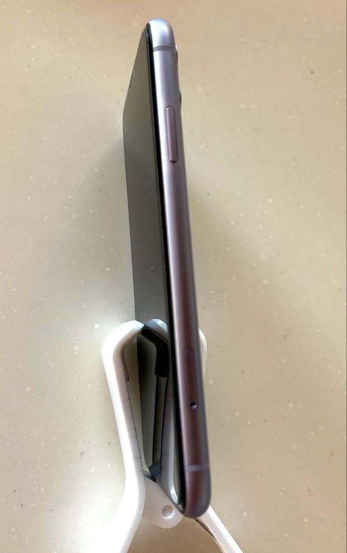 【ジャンク】Apple iPhone 11 パープル　本体