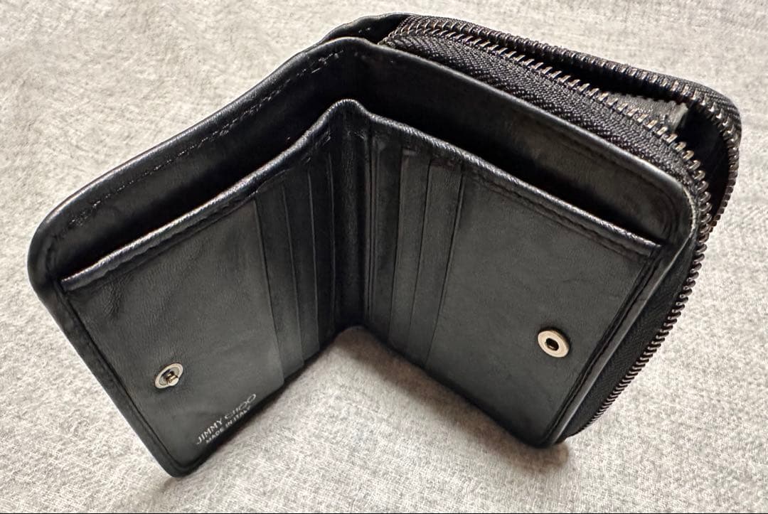 JIMMY CHOO ジミーチュウ　二つ折り財布　スタッズ