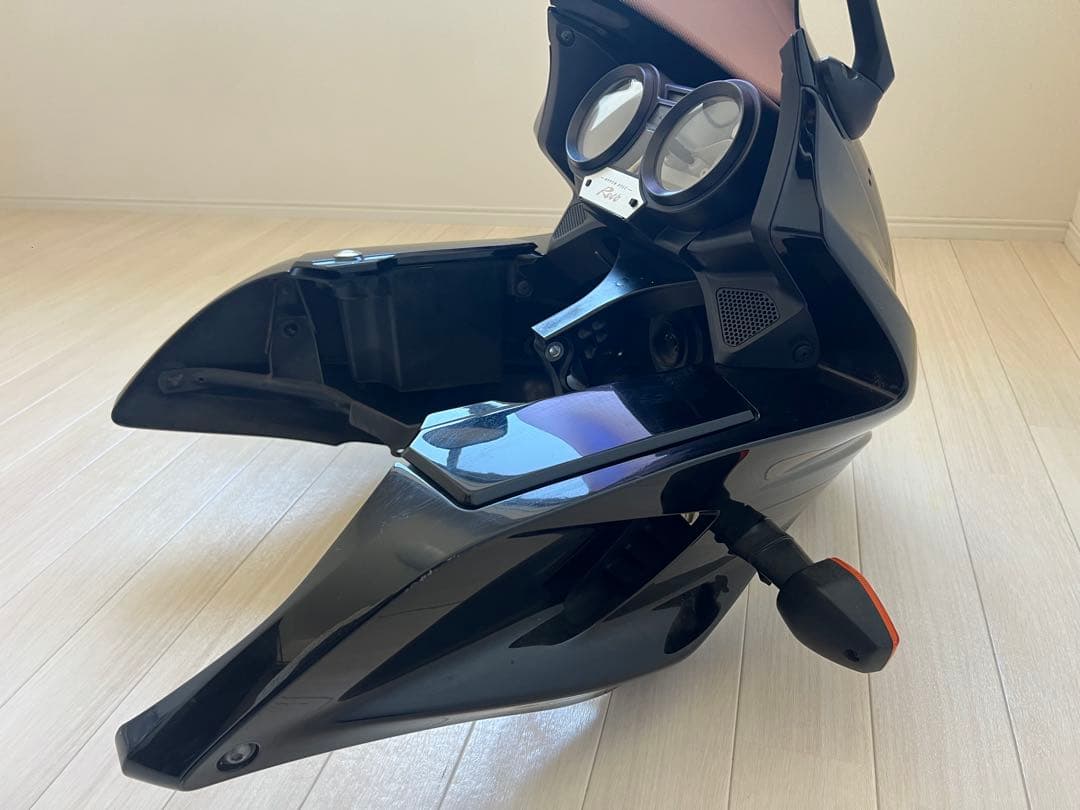 CB400SB アッパーカウル　ヘッドライト付き