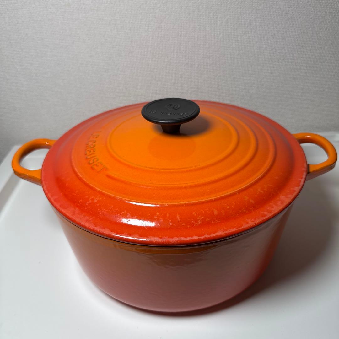 Le Creuset 鋳鉄製 両手鍋 オレンジ✨約24cm範囲内お値引きご相談⭕️