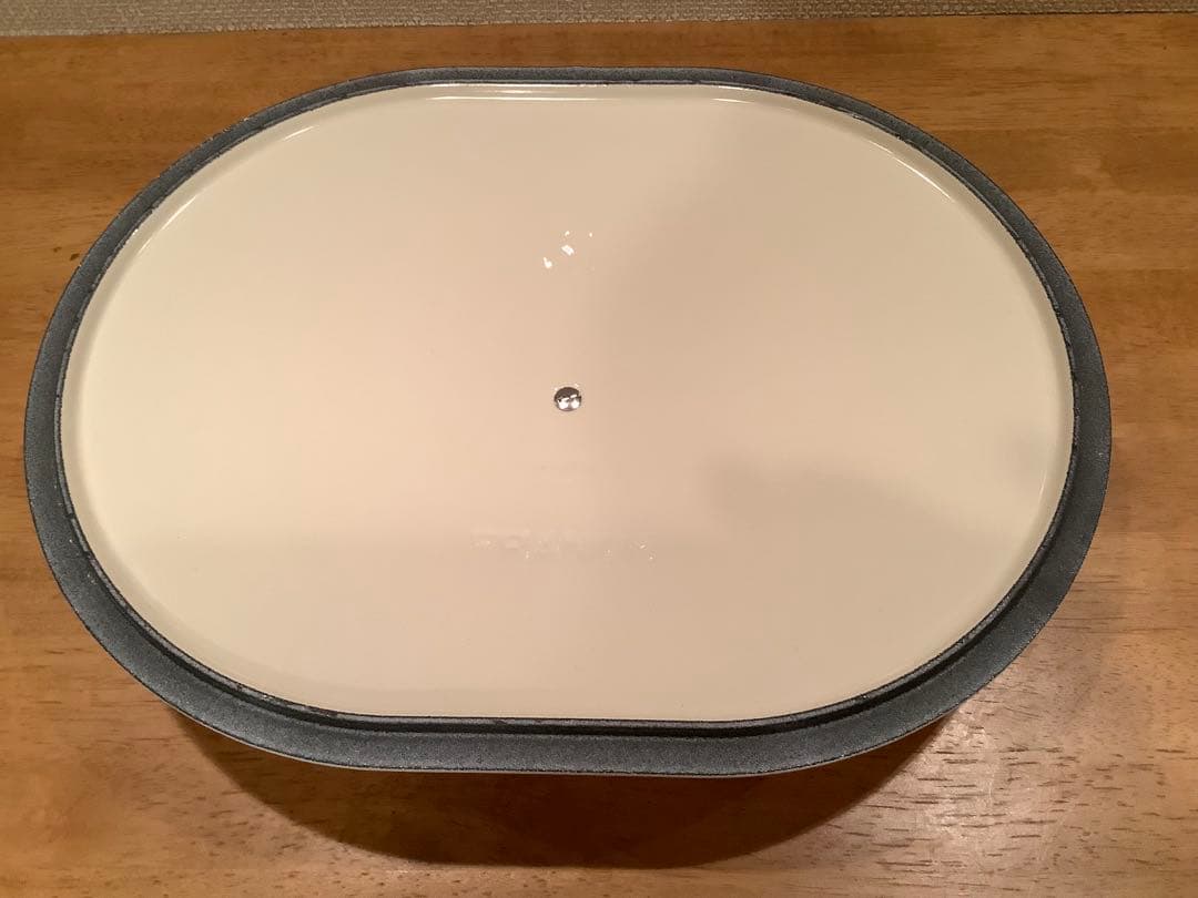 ルクルーゼ　COCOTTE DESIGN FLEUR 31cm鋳鉄