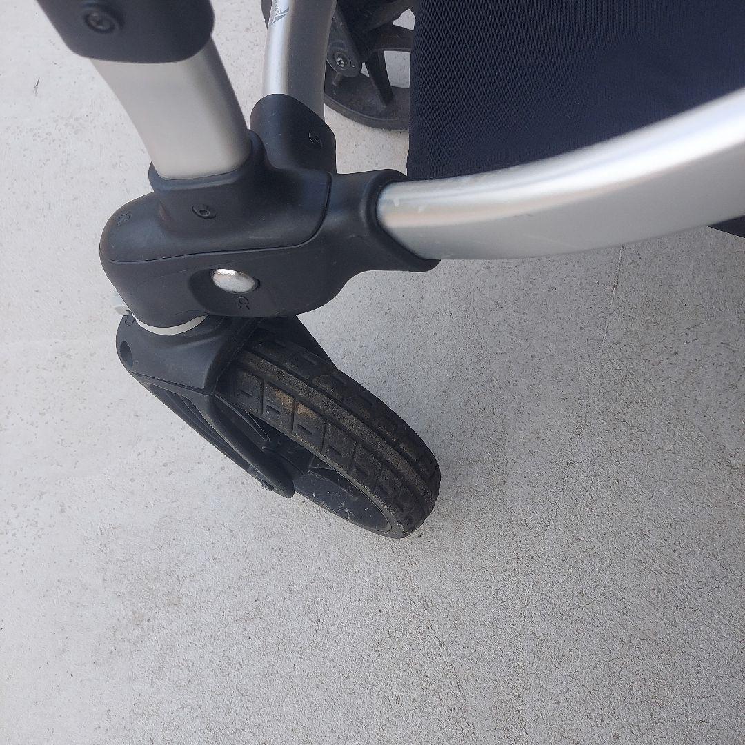 8月いっぱいの出品　ベビージョガー　シティセレクト　二人乗り