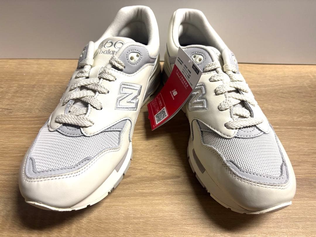 新品未使用 28cm D ニューバランス レザーモデル CM1600WPホワイト