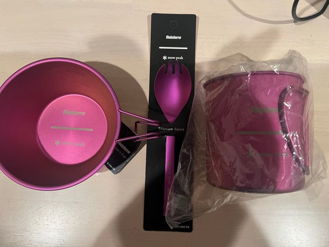  peak finisterreチタンシェラカップ、スプーン、マグピンク