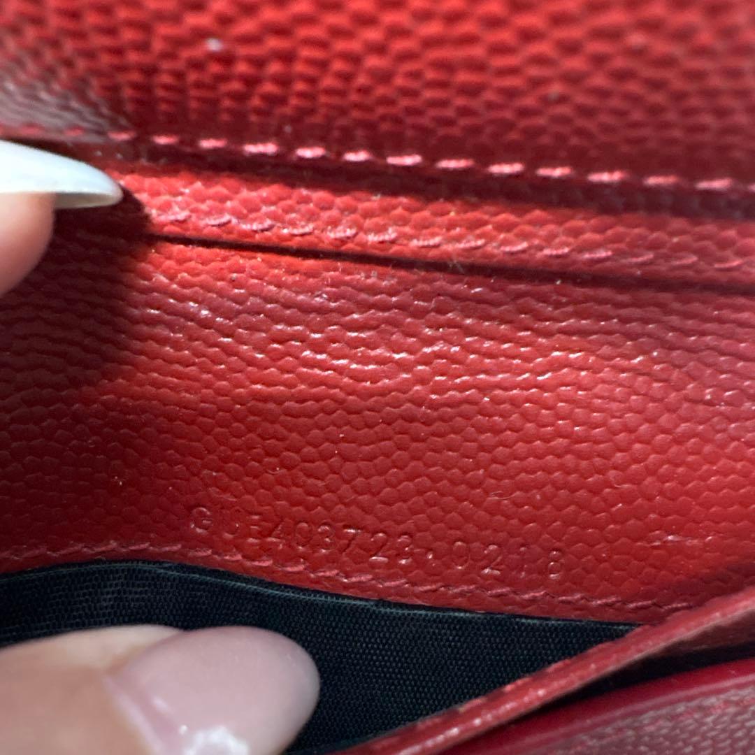 イブサンローラン　財布　赤　正規品