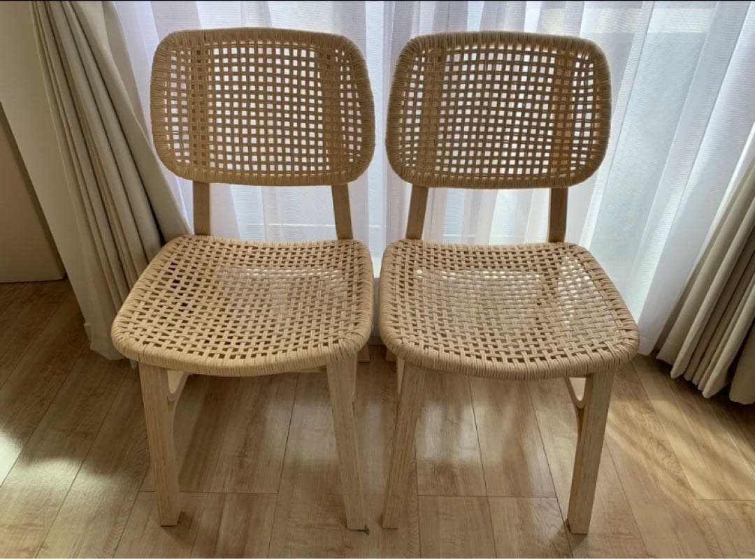 IKEA ヴォックスローヴ　チェア2脚