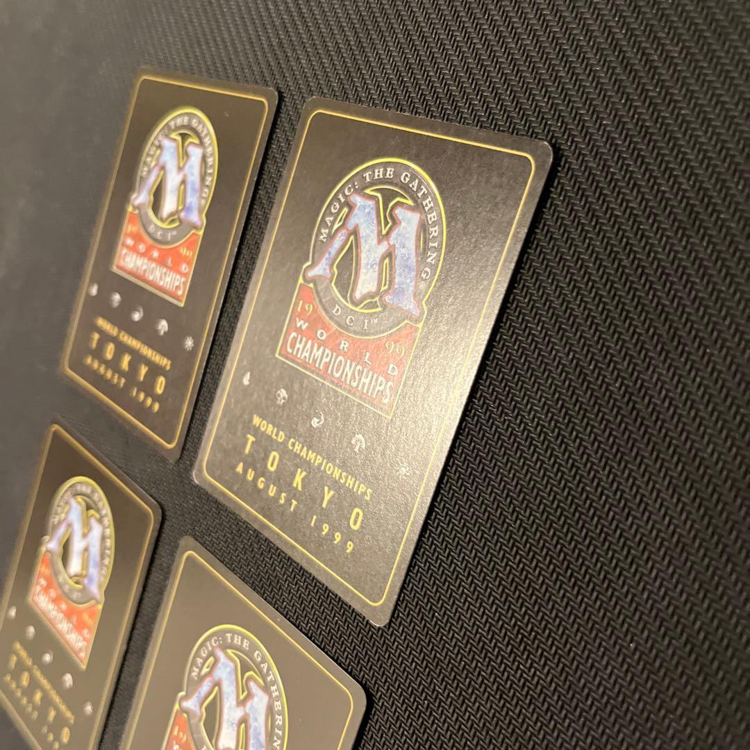 mtg 金枠 裏切り者の都 City of Traitors 4枚セット