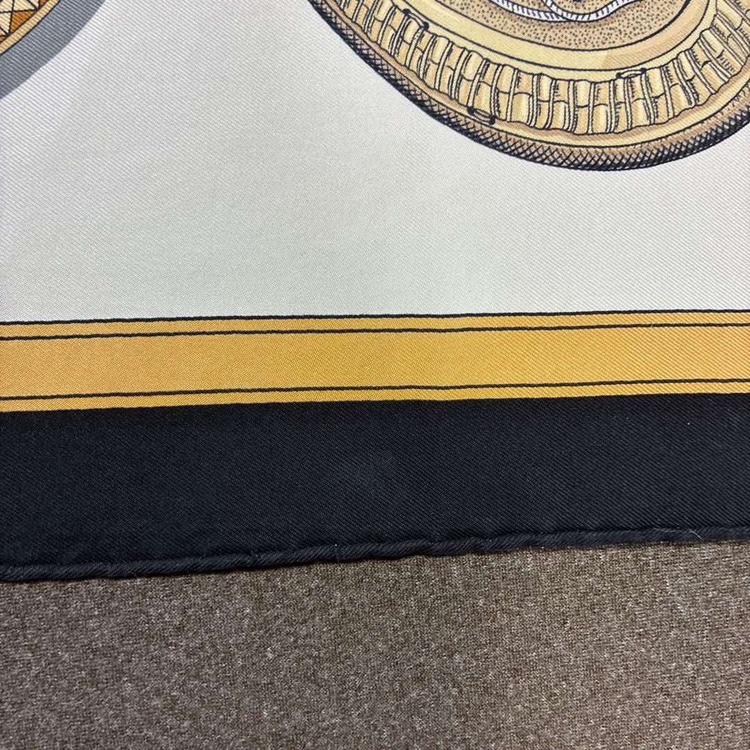 エルメス HERMES スカーフ カレ90 GRAND APPARAT 盛装の馬