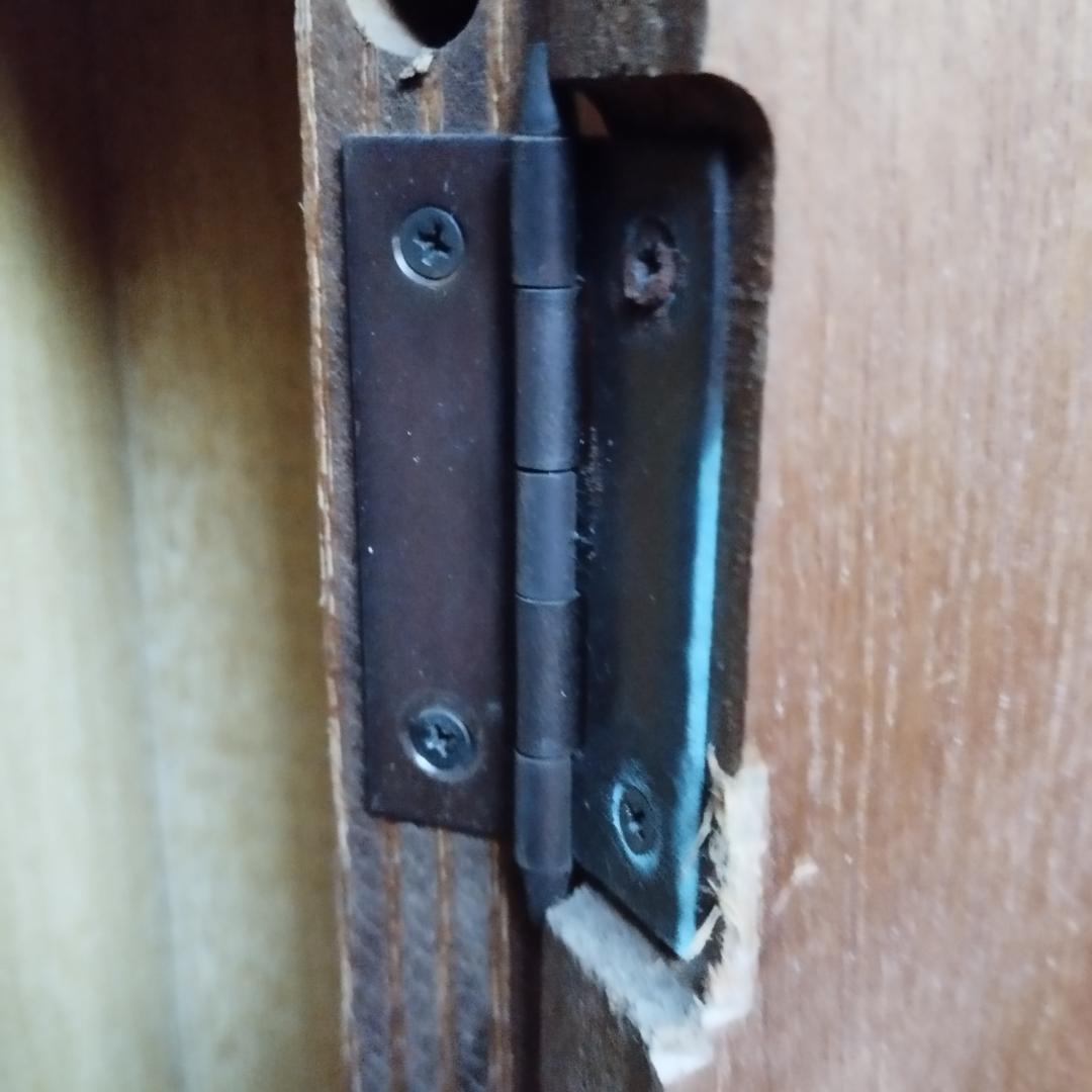 ダイヤル式 耐火金庫 クラウン 収納家具付