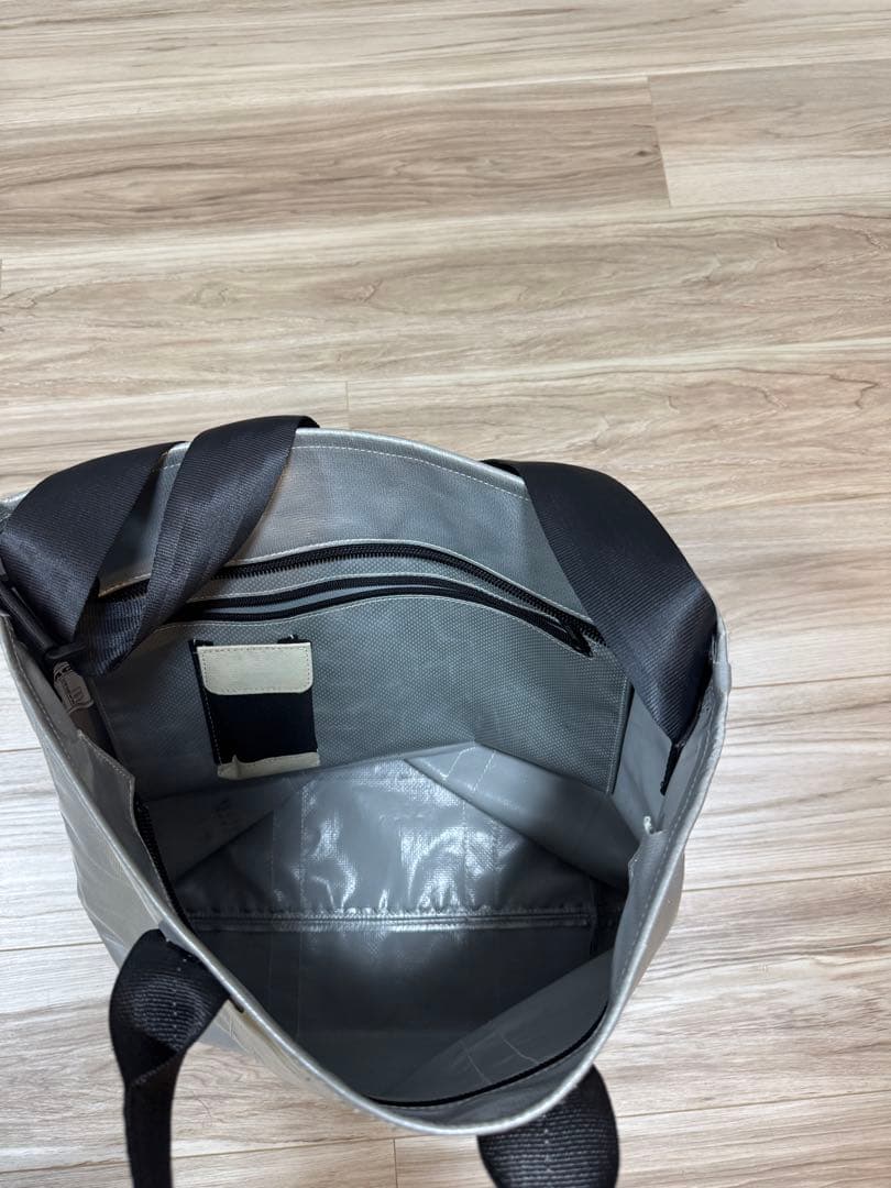 フライターグ F74 BOB トートバッグ　シルバー　グレー