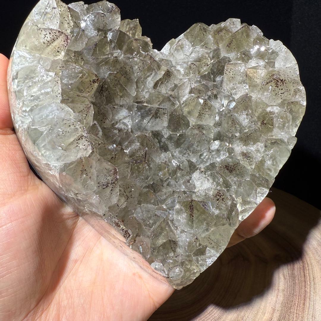 天然石ブラックトルマリン共生グリーン水晶のハート　置物　NO.062705