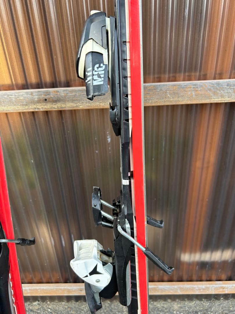 大幅値下げ中!!!atomic アトミック スキー板 166cm