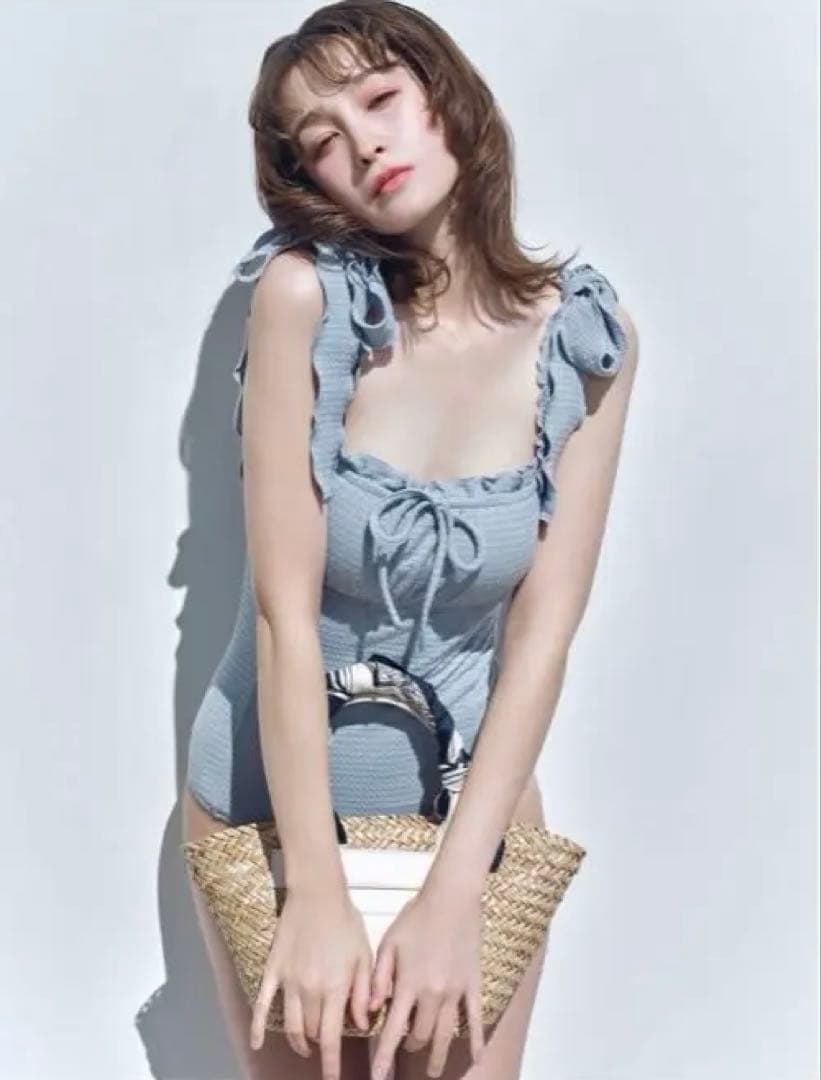 Lily brown ショルダーリボンスウィムウェア　ブルー