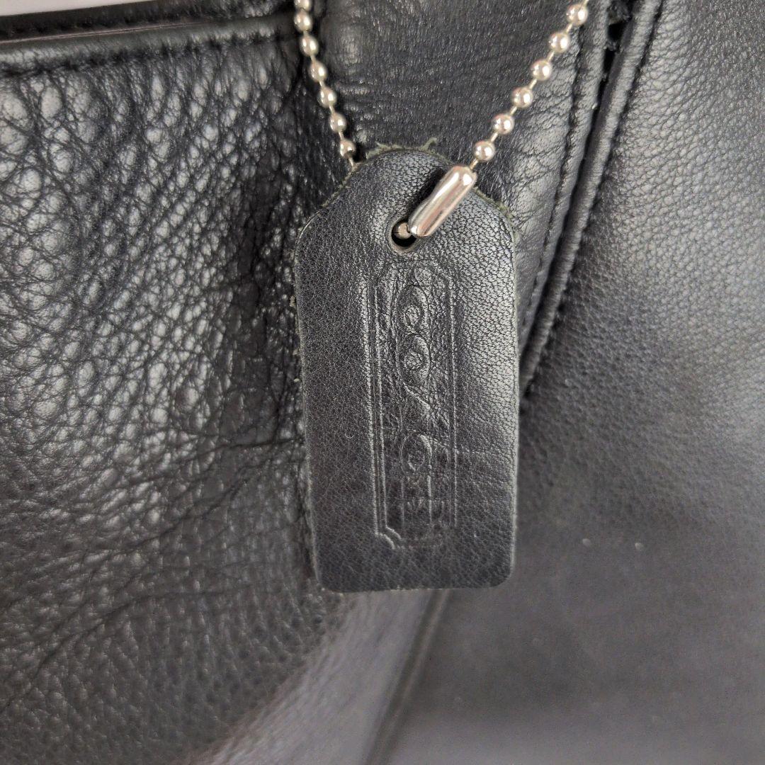 【美品】オールドコーチ☆A4　チャーム　トートバッグ　ブラック　ビジネス