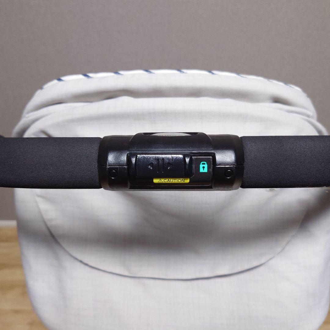 【美品】コンビ ベビーカー スゴカルα 4キャス compact エッグショック