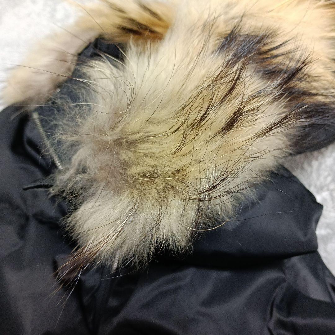 ブラック　Theory ダウンベスト　ファー　フード　新品タグ付き