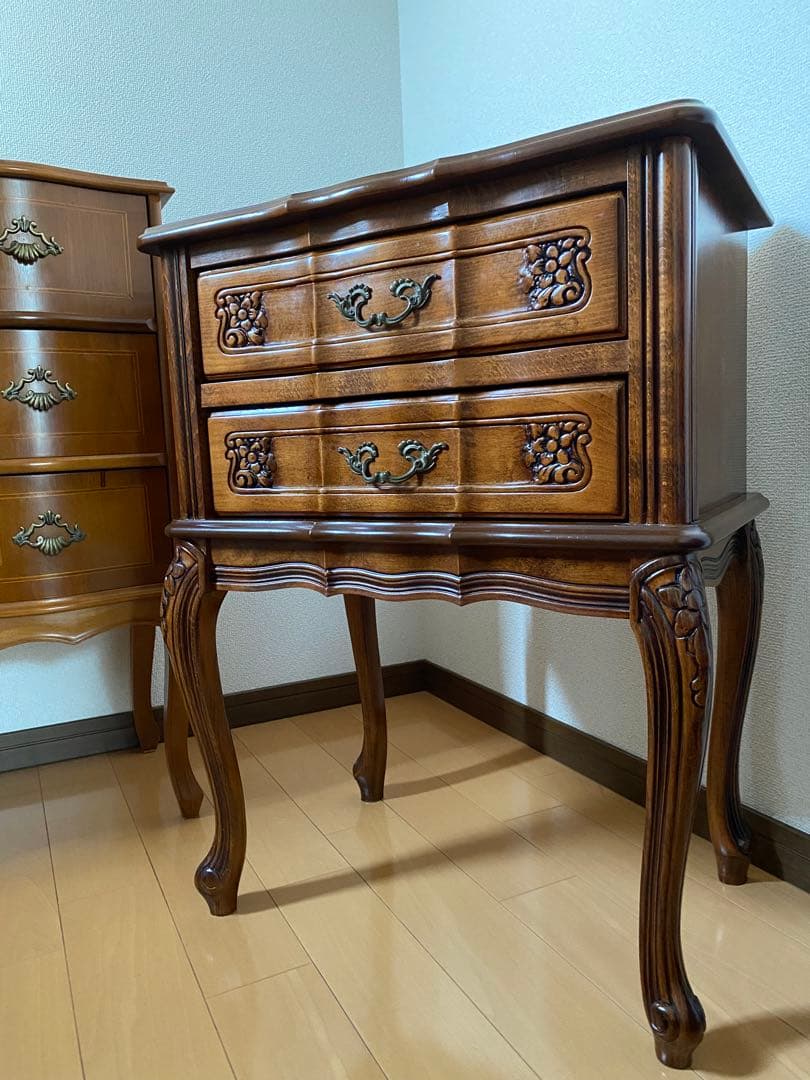 猫脚　美品　ブラウン木製キャビネット