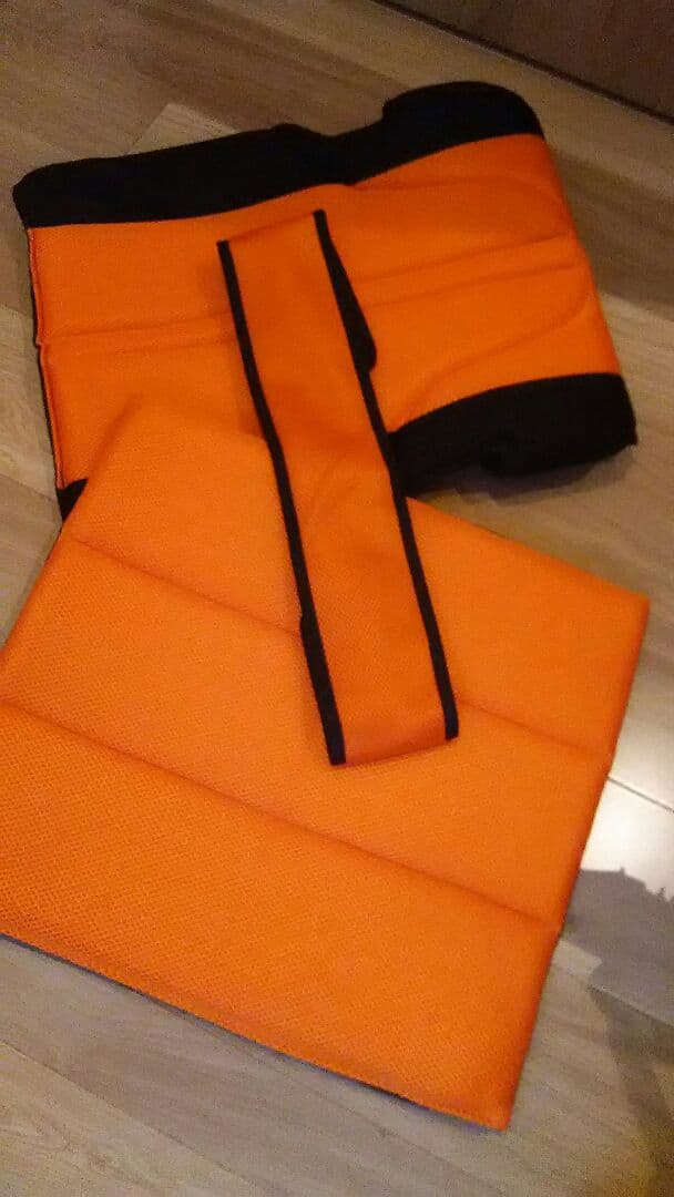 介護  美品 車椅子(大きめサイズ)  カラー:オレンジ