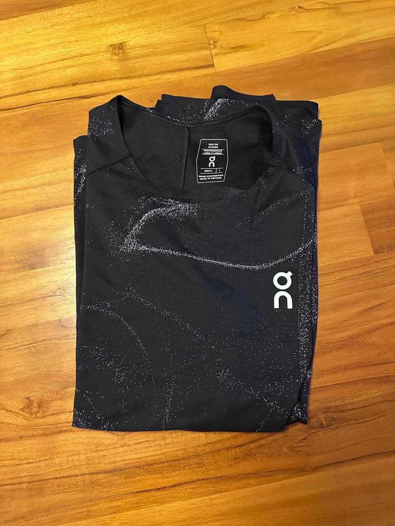 On Performance T Lumos オン Lサイズ