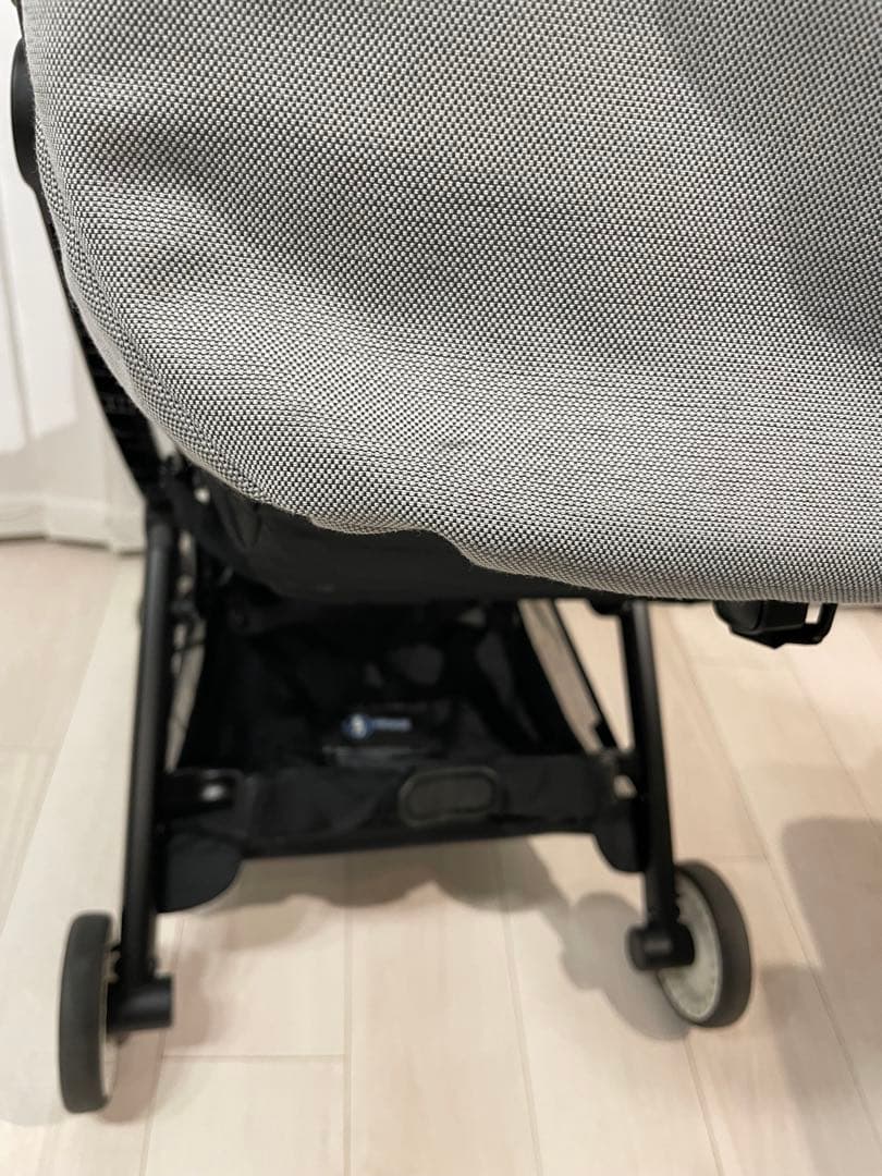 サイベックス リベル グレー トラベルバック付き