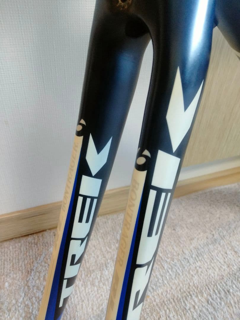 トレックMadone 5.9フルカーボン　2011