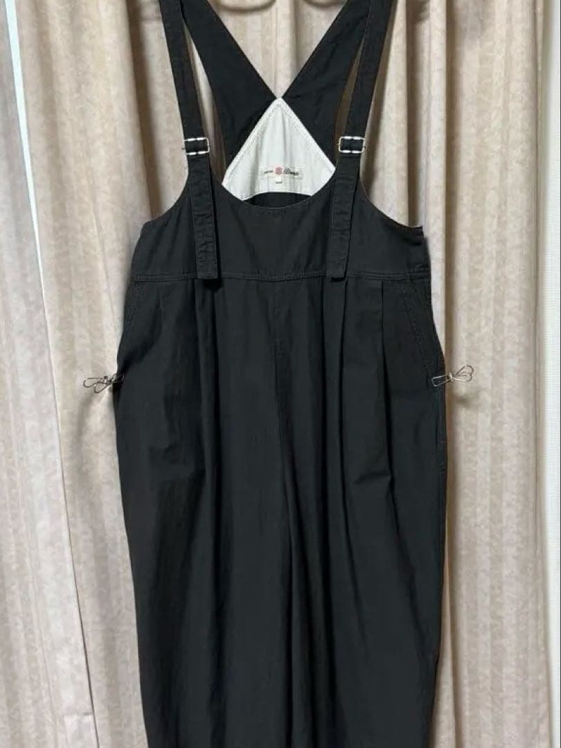 ブロカント　サロペットパンツ　黒