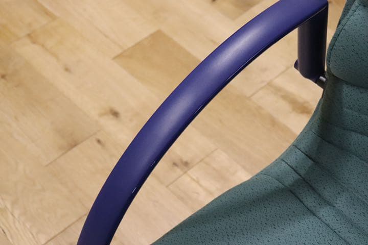 GMDKS293I○ giroflex / ジロフレックス 44 キャスターチェ