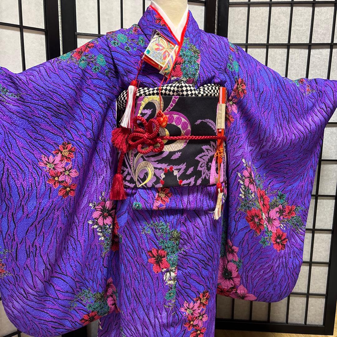 七五三着物セット　7歳　モダンスタイル　黒色　紫色　だらり帯　ぽっくり