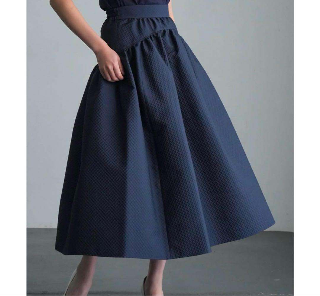 SHE Tokyo シートーキョー Suzy navy ジャガード スカート