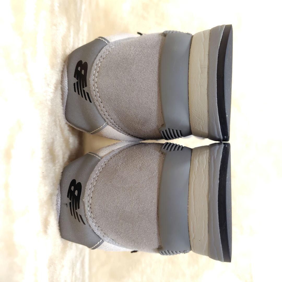 極美品 ニューバランス ゴアテックス スニーカー CM996XB2 グレー 27