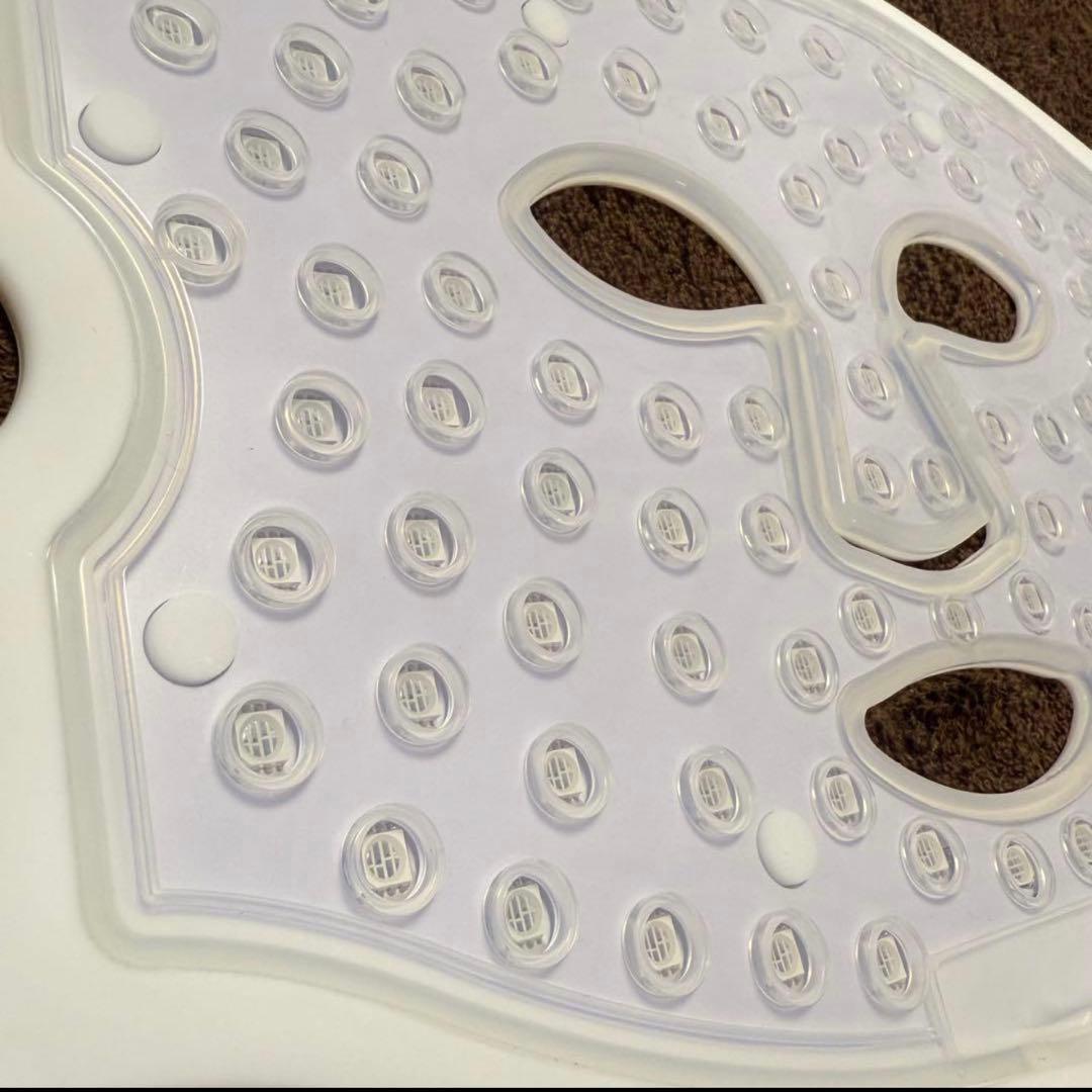 年末年始！【美品中古】 currentbody LED 4in1 マスク