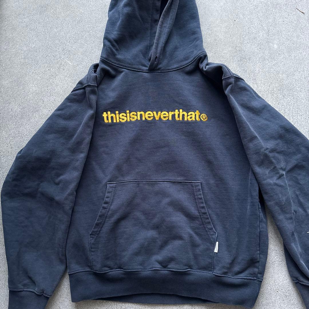 thisisneverthat フーディー パーカー