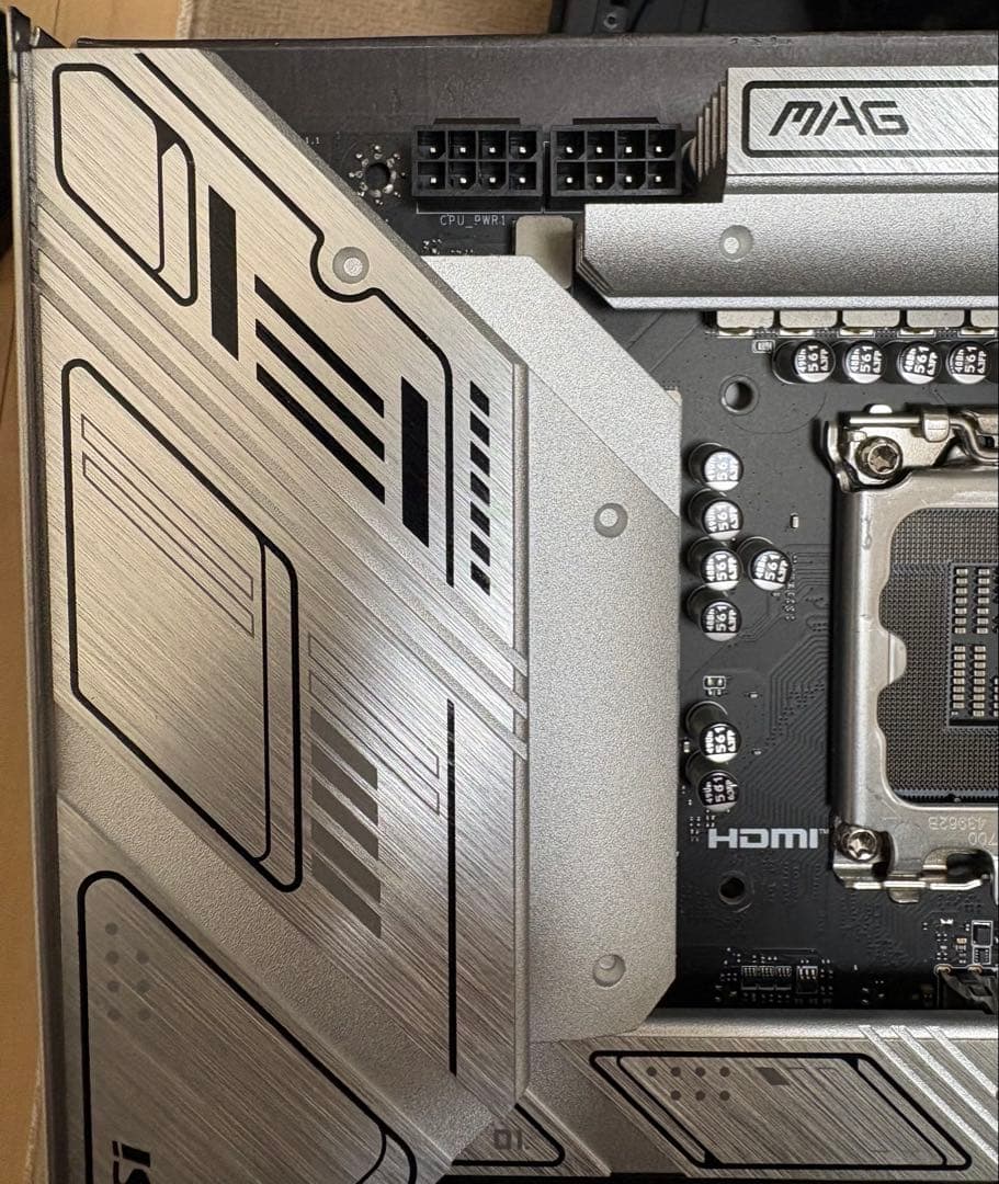 MSI MAG B760M MORTAR WIFI II 本体