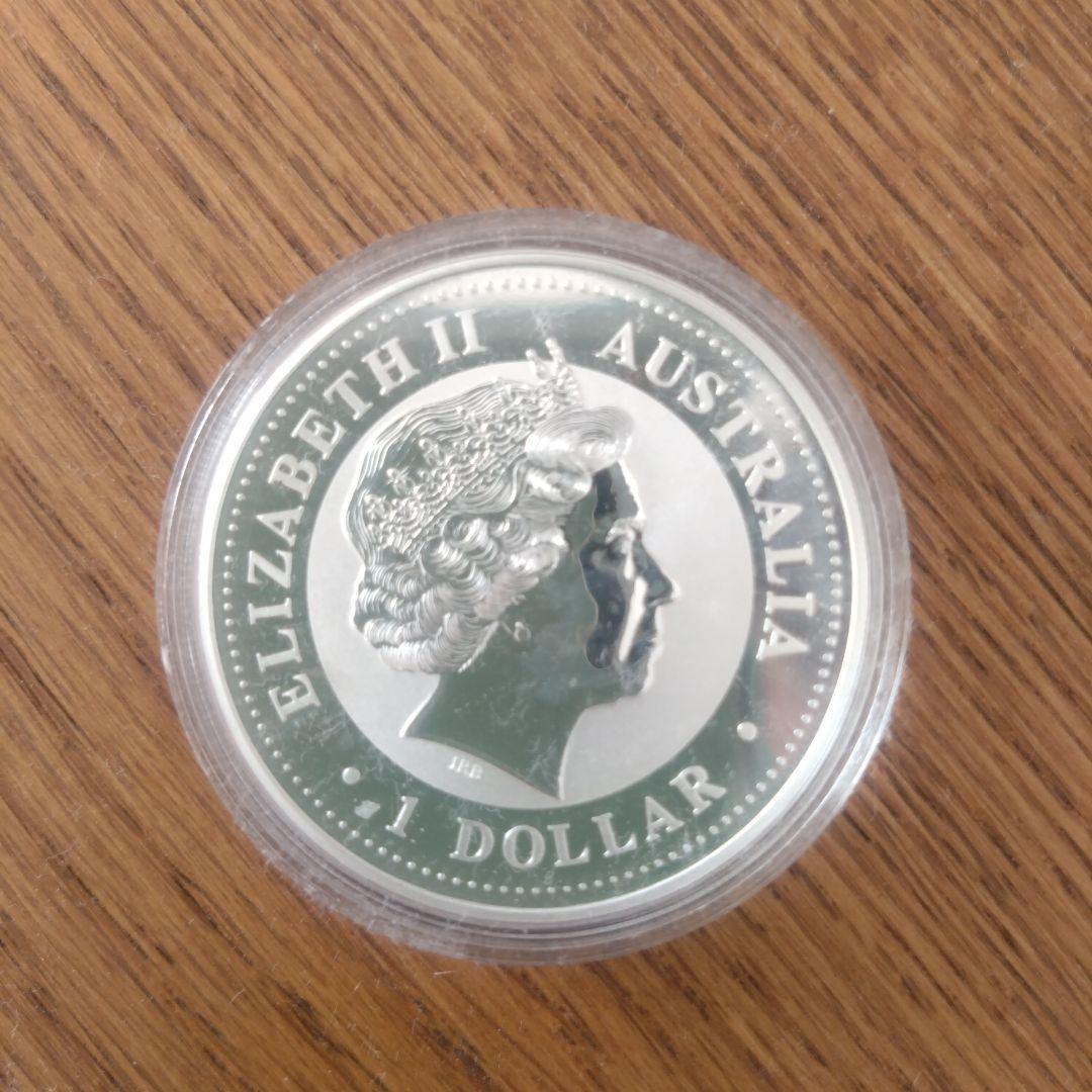 チ*イ様 エリザベス2世 1ドル 銀貨 ドラゴンデザイン