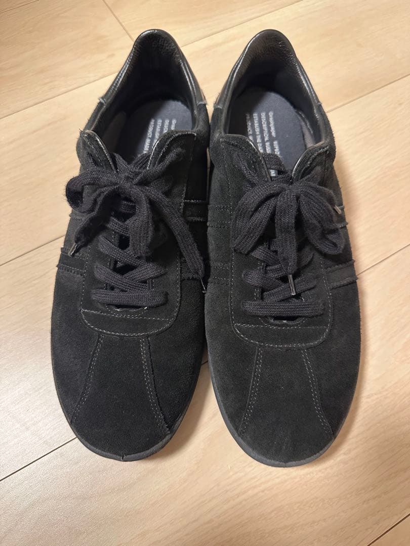 グラフペーパー×リプロダクション オブ ファウンド スニーカー