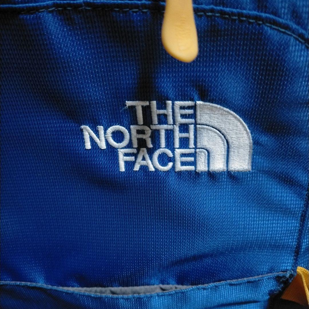 THE NORTH FACE 青 キャリーケース