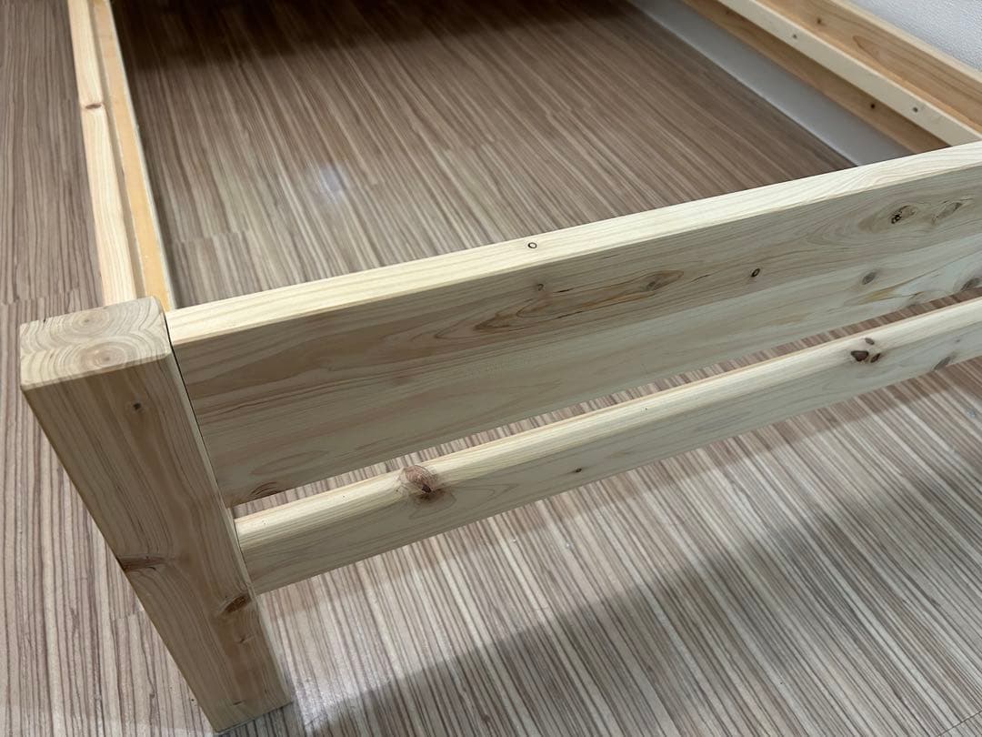 源ベッド　ひのき　ベッドフレームコンセント２口付きナチュラル無垢材檜シングル